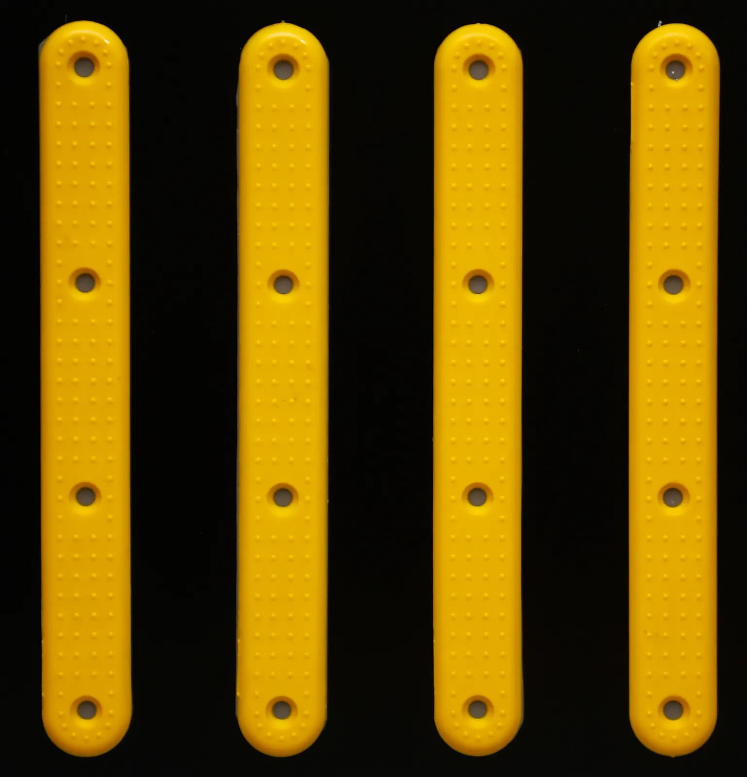 30×30 Tabansız Üstten 4 Vidalı Kılavuz İz